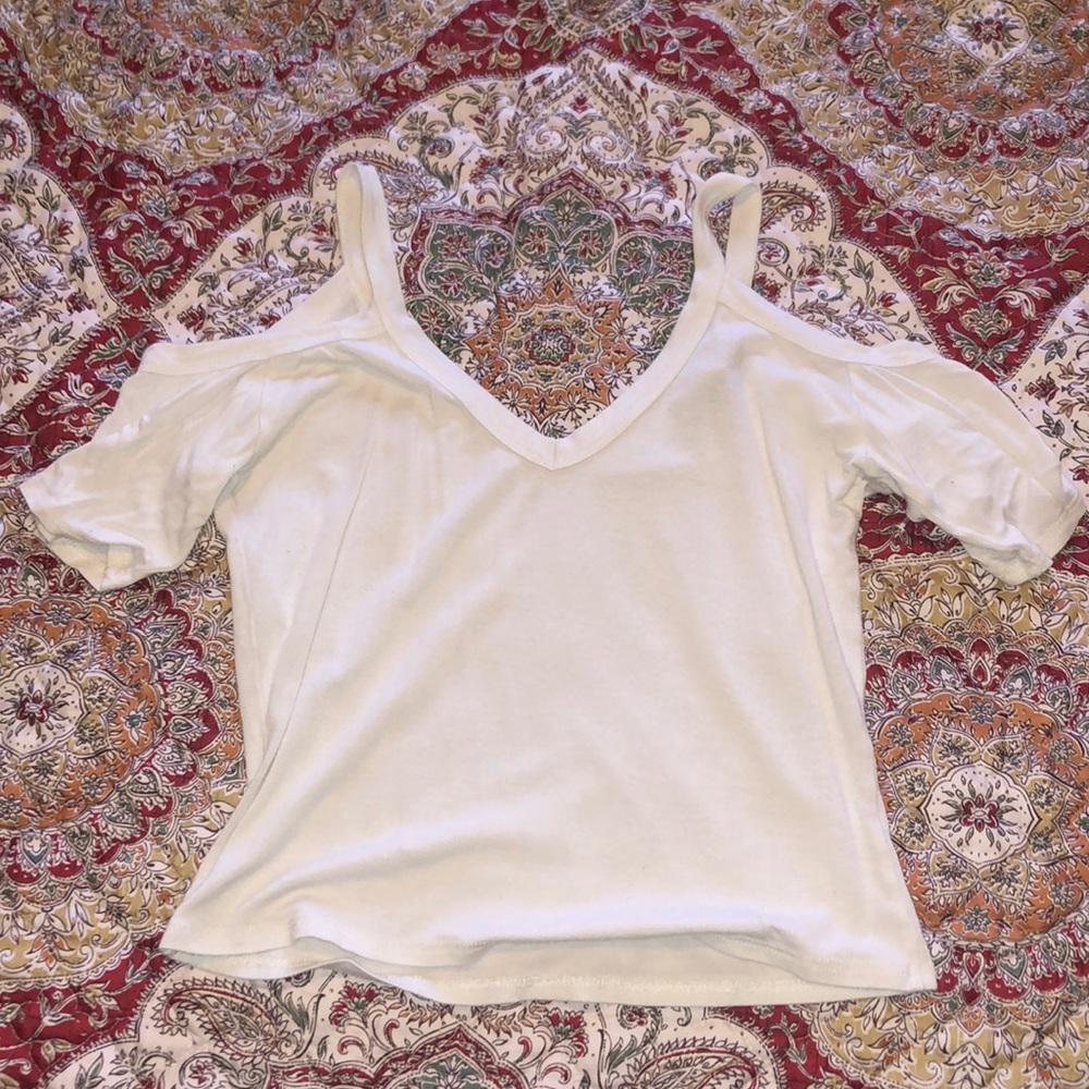 white cut open shoulder short sleeve crop top size S